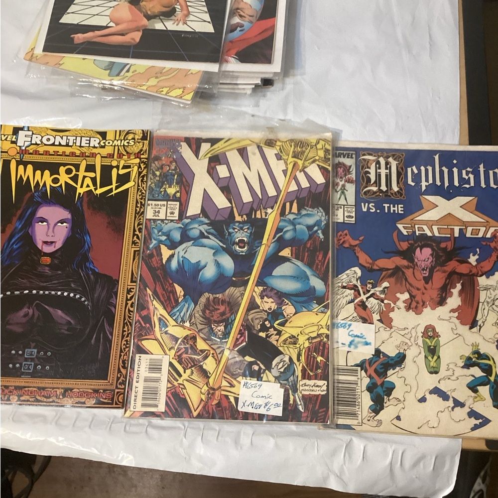 13 ComicBooks - Picture 8 of 8